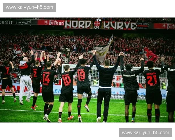 欧冠联赛阶段落幕，阿森纳拜仁利物浦等八队直通16强